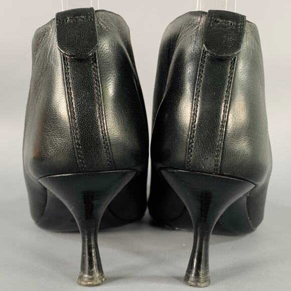 THE ROW Size 7.5 Black Leather Pointed Toe Kitten Heel Ankle Boots - Picture 3 of 9